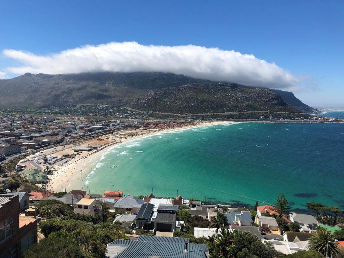1 Mountain Rd Boutique * Fish Hoek